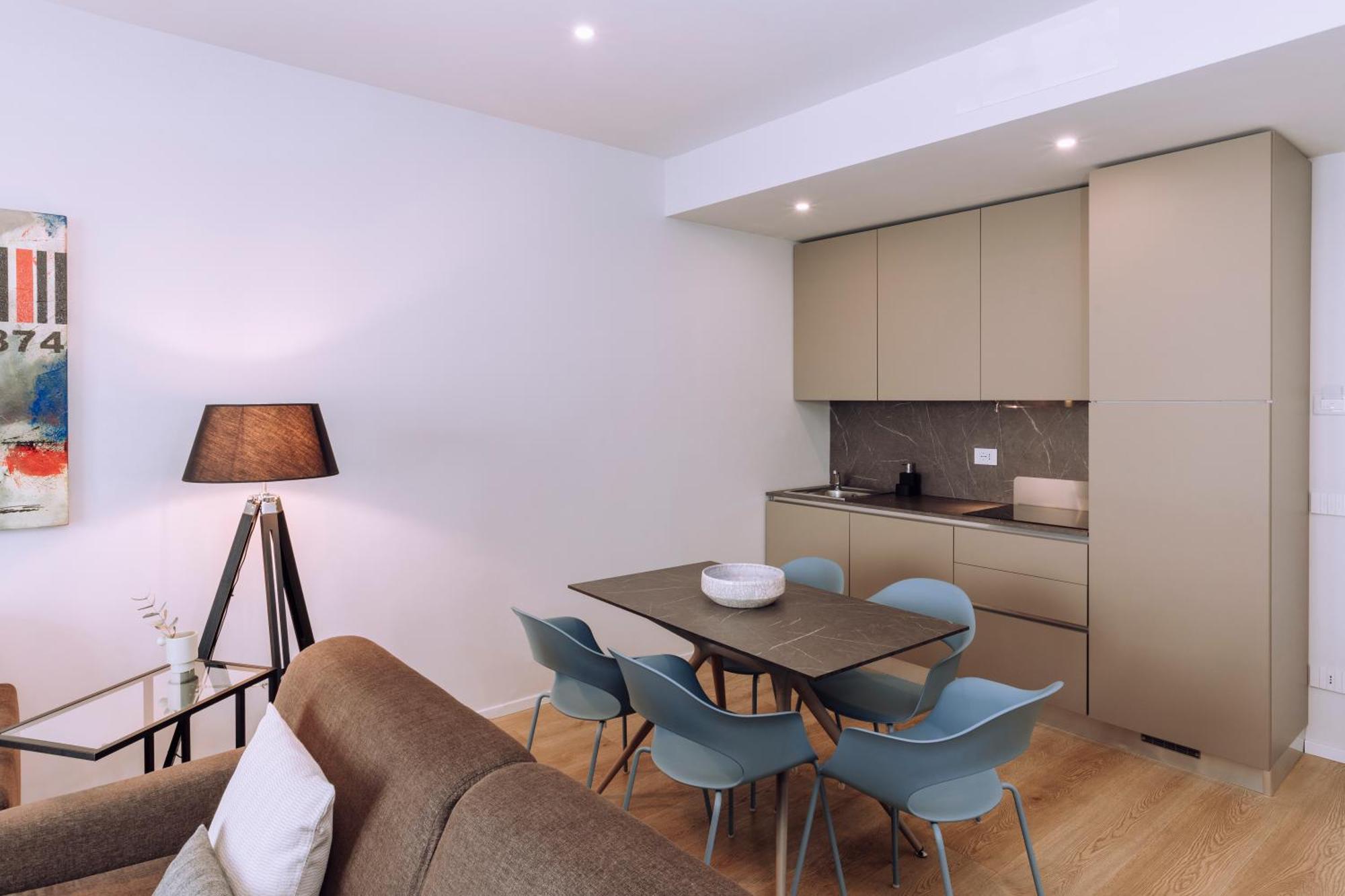 Ah Porticcioli Boutique Apartments San Felice del Benaco Kültér fotó
