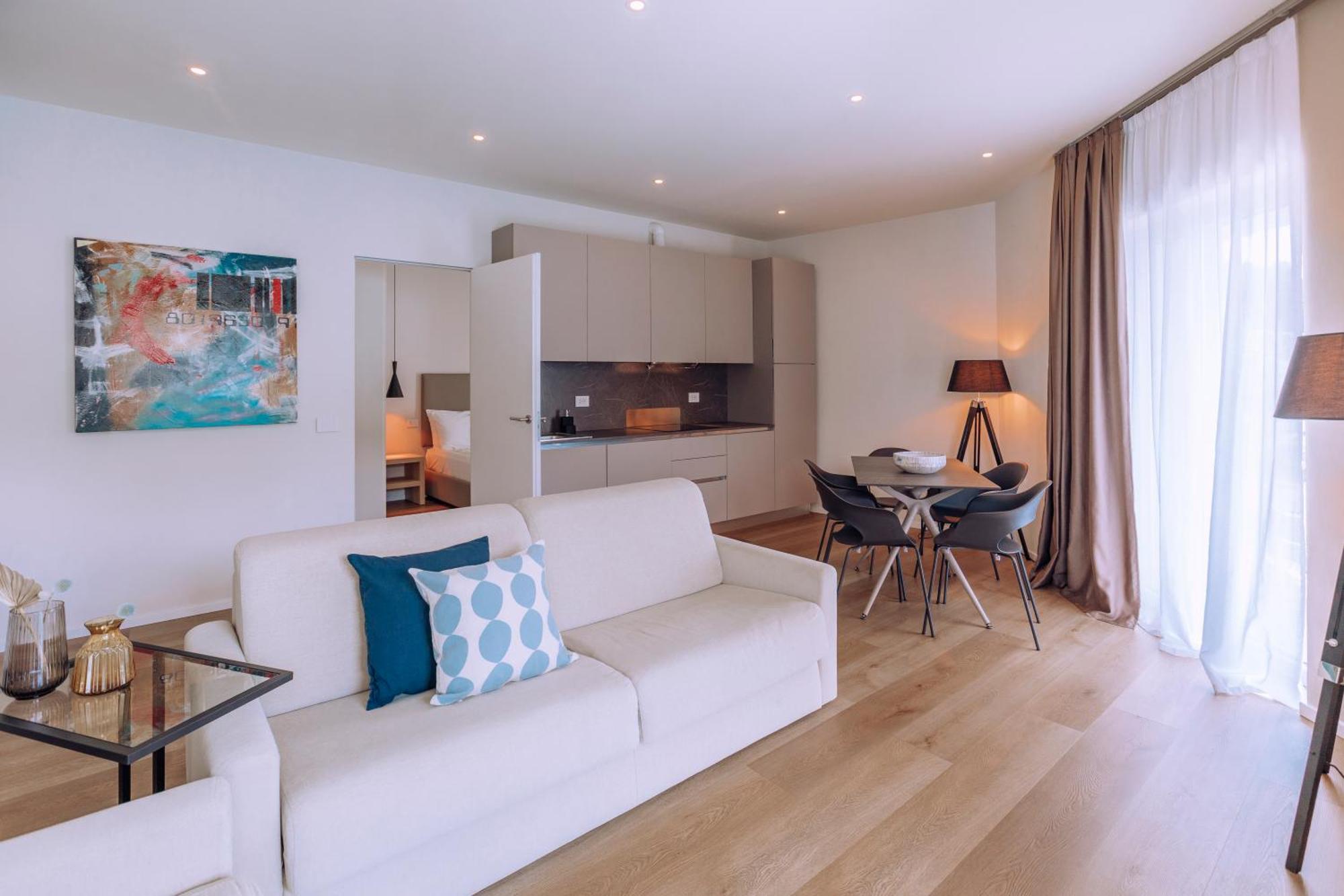 Ah Porticcioli Boutique Apartments San Felice del Benaco Kültér fotó