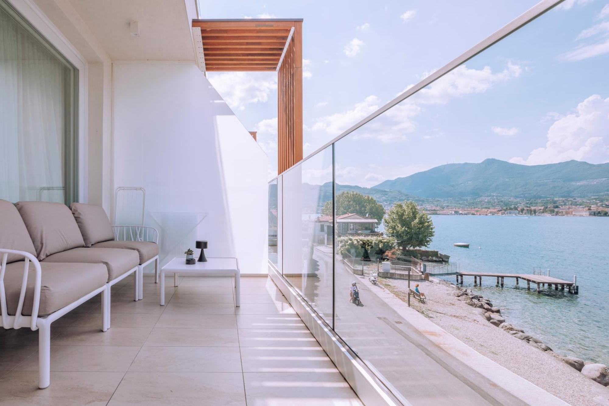 Ah Porticcioli Boutique Apartments San Felice del Benaco Kültér fotó