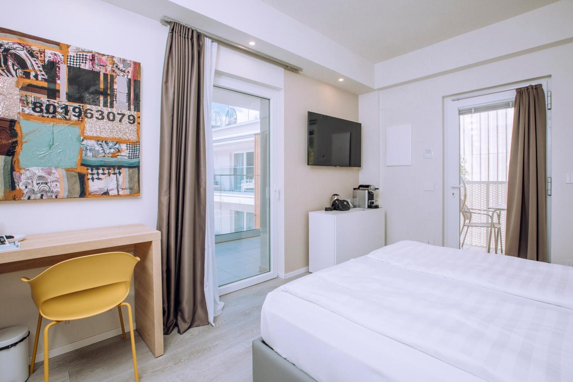 Ah Porticcioli Boutique Apartments San Felice del Benaco Kültér fotó