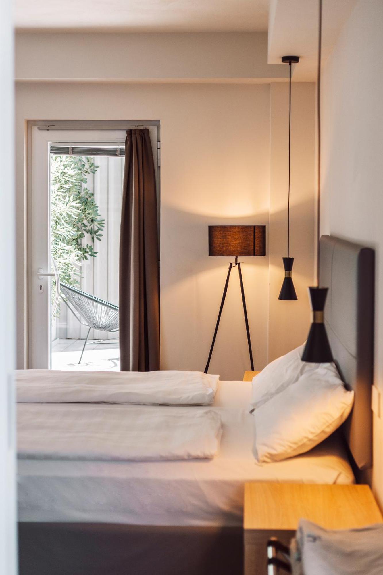 Ah Porticcioli Boutique Apartments San Felice del Benaco Kültér fotó